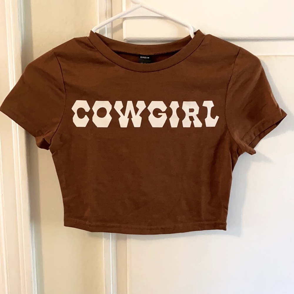 Brown cowgirl cropped t shirt